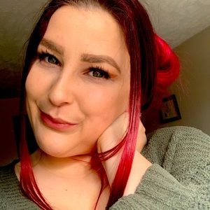 Meet your Posher, Abbey